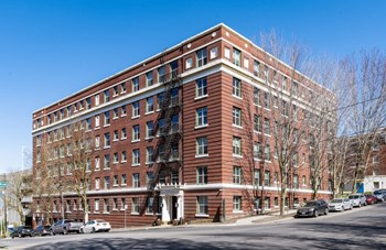 The Breslin Apartments Building Exterior Property Image